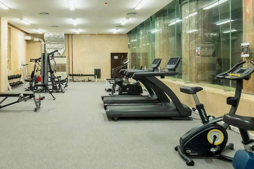 Beautiful City Haven 2Gyms With Pool & Parking Cape Town South Africa